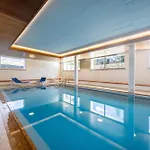 New Exclusive With Efireplace, Pool & Sauna Апартаменти