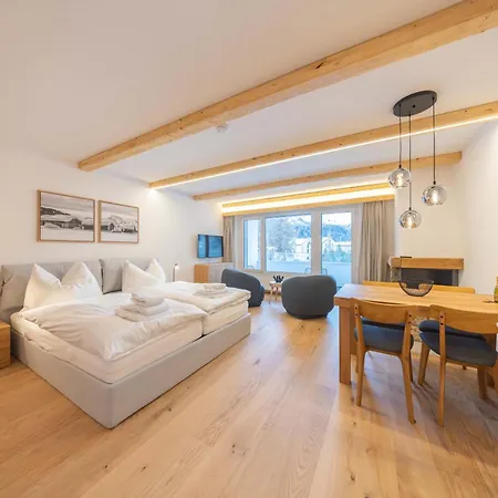 New Exclusive With Efireplace, Pool & Sauna Appartement Saint-Moritz