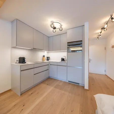 דירה New Exclusive With Fireplace, Pool & Sauna *