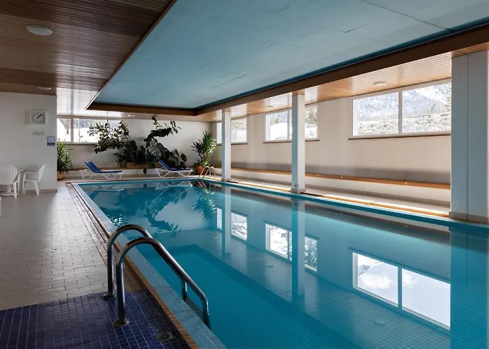 New Exclusive With Efireplace, Pool & Sauna * سانت موريتز